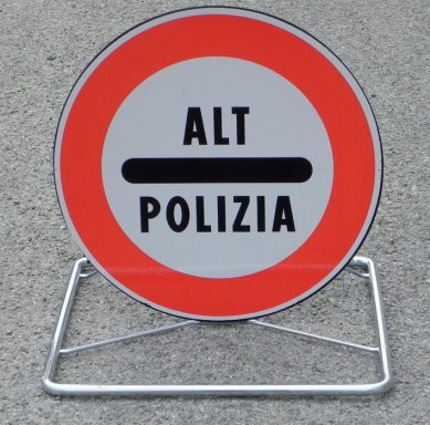 alt polizia con cavalletto richiudibile